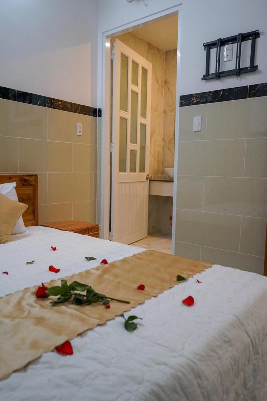 Hotel Hoai Anh 头顿 外观 照片