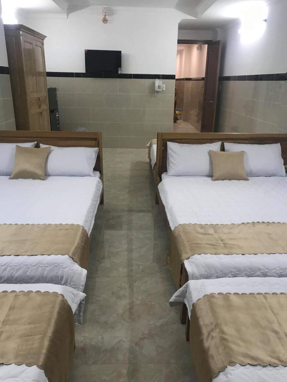 Hotel Hoai Anh 头顿 外观 照片