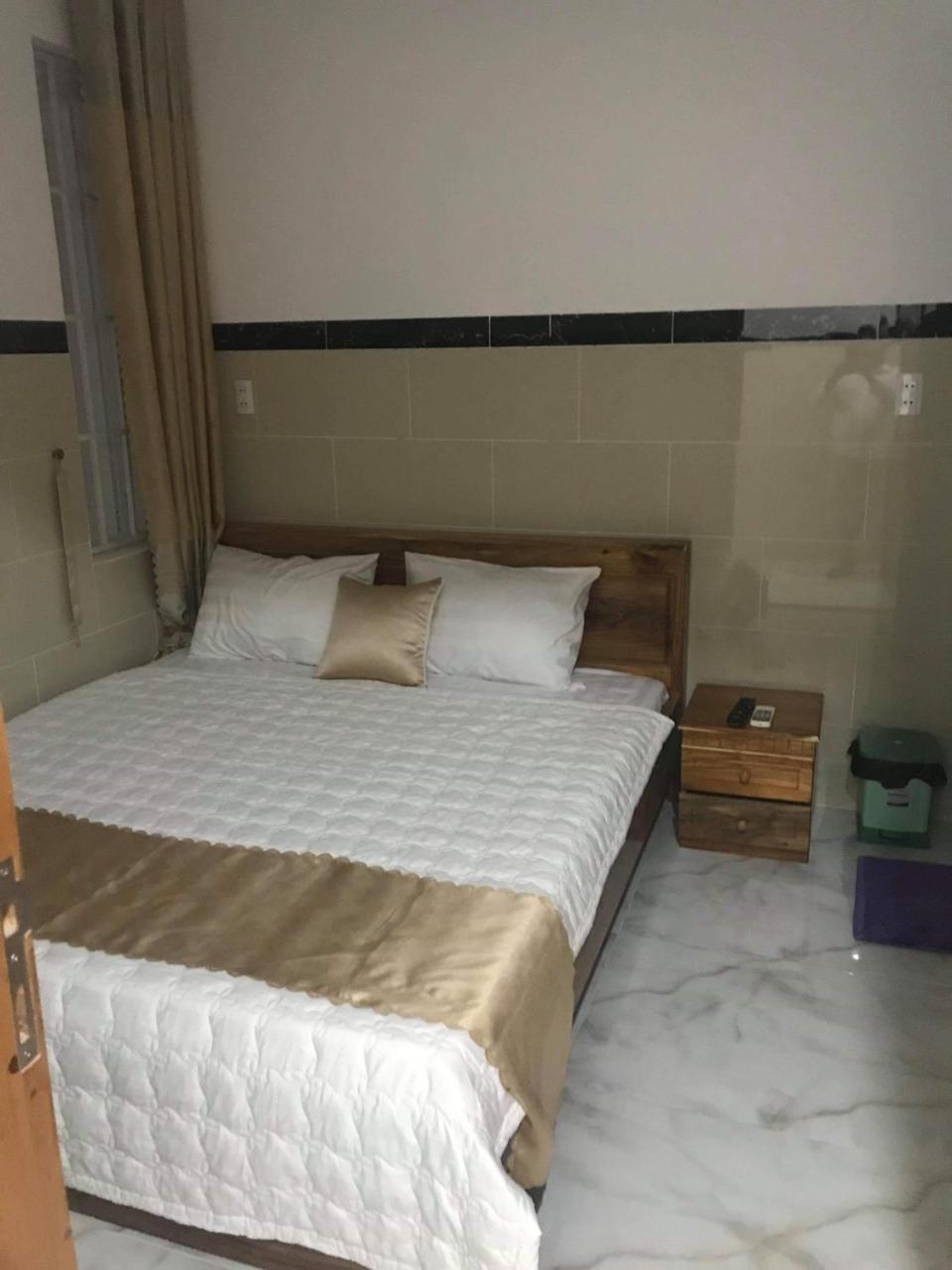 Hotel Hoai Anh 头顿 外观 照片